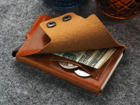 Portfel FUNKY wykonany ze skóry Nomad koniak