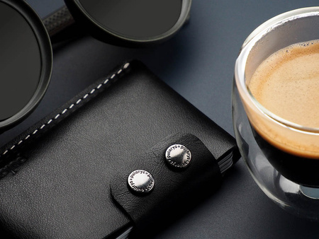 Portfel HOBBY wykonany ze skóry Italia czarny