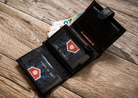 Portfel męski skórzany z RFID - Elegancja i bezpieczeństwo na co dzień