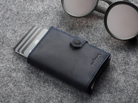 Portfel HIKER wykonany z polerowanej i woskowanej skóry Hunter granatowy