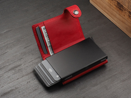 Portfel SOLO wykonany z roślinnie garbowanej skóry Nomad czerwony