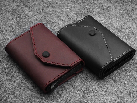 Portfel PORTER Go wykonany z woskowanej skóry Hunter czarny