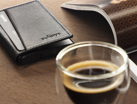 Portfel KANGOO wykonany z delikatnej skóry Italia czarny