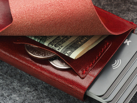 Portfel FUNKY wykonany ze skóry Nomad czerwony