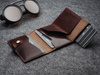 Portfel HIKER wykonany z roślinnie garbowanej skóry Nomad brązowy