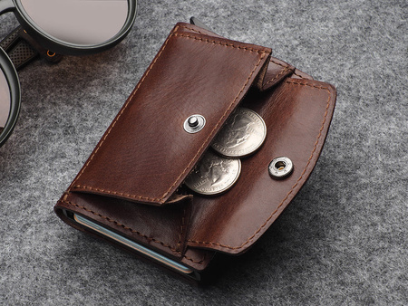 Portfel HIKER Max wykonany z roślinnie garbowanej skóry Nomad brązowy