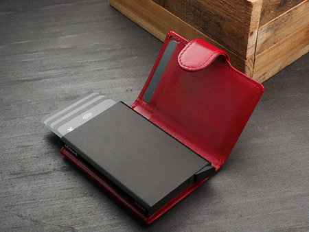 Portfel SOHO wykonany z delikatnej, ekskluzywnej skóry Italia czerwony