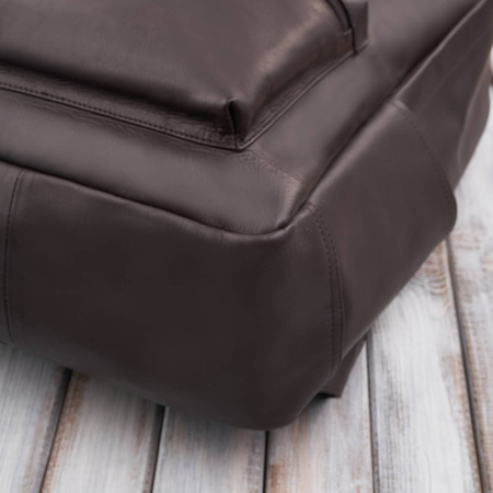 Plecak skórzany unisex do laptopa 15.6" Paolo Peruzzi E-29-BR