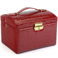 Kuferek męski PATRIZIA w czerwonym kolorze - stylowy dodatek